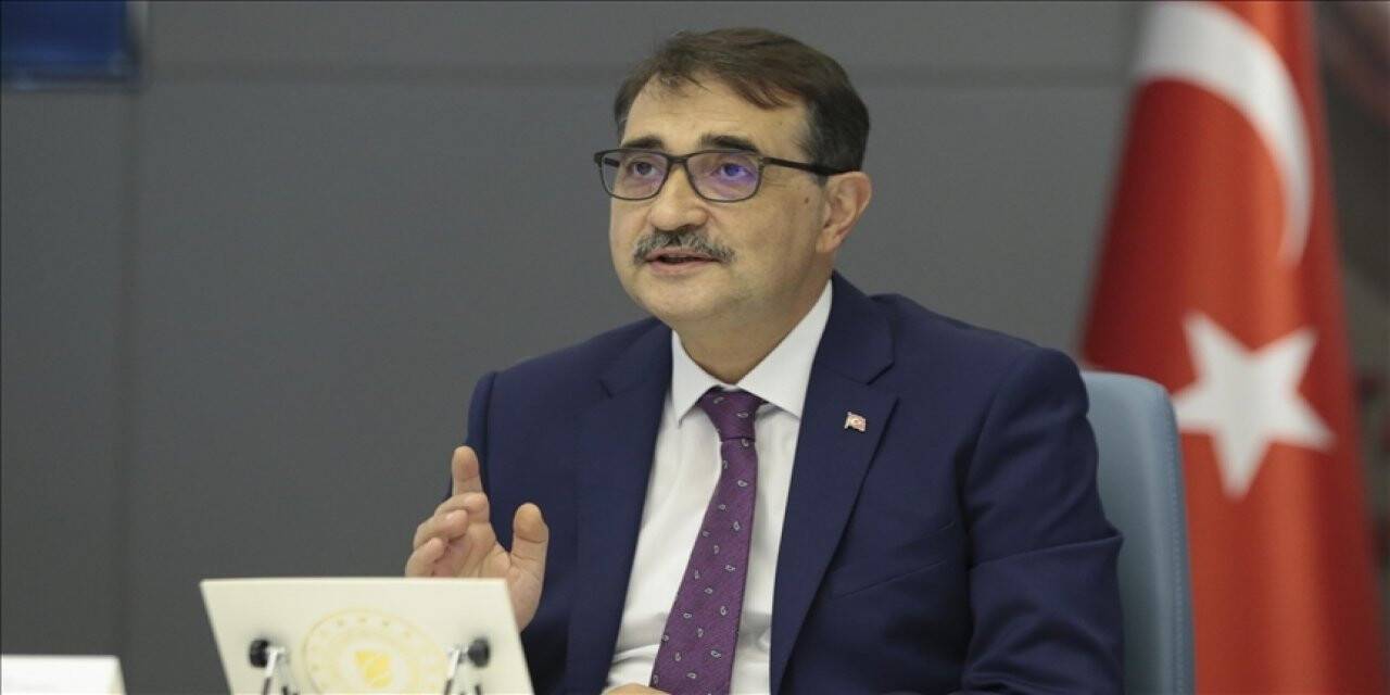 Bakan Dönmez: Tedarikçiler sevkiyat planlarına uyarsa Türkiye arz sıkıntısı yaşamadan kışı atlatacak