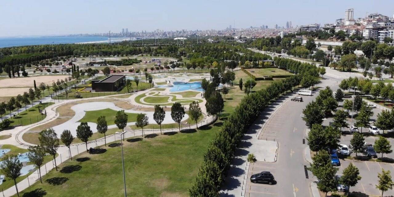 Termometreler 30 dereceyi aştı, İstanbul’da sahiller boş kaldı