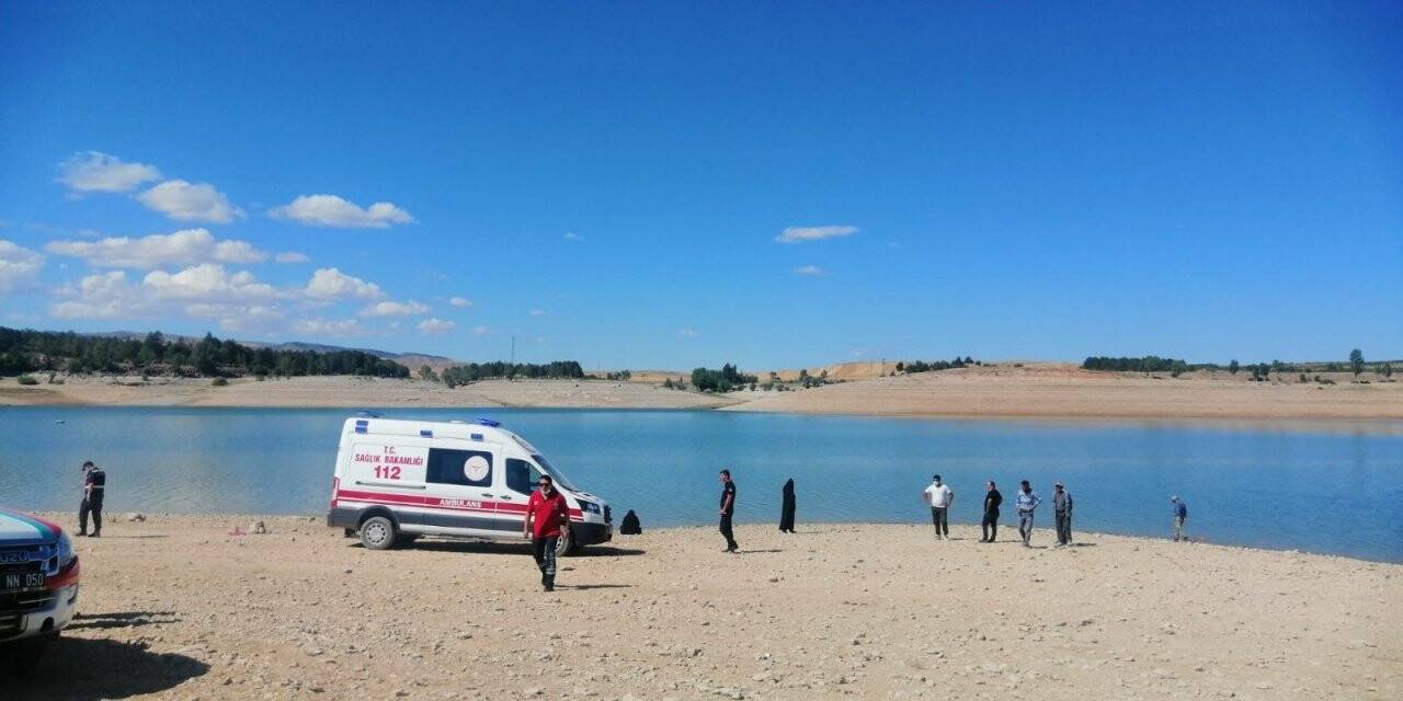 Baraja giren 3 kız kayboldu