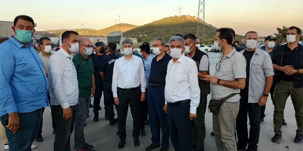 İçişleri Bakan Yardımcısı İnce, Mersin’de yangın bölgesinde