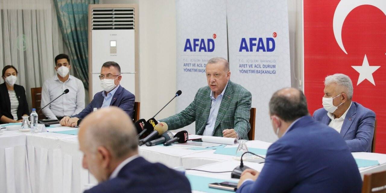 Cumhurbaşkanı Erdoğan: “1 ay içerisinde evlerin inşasına başlanacak”