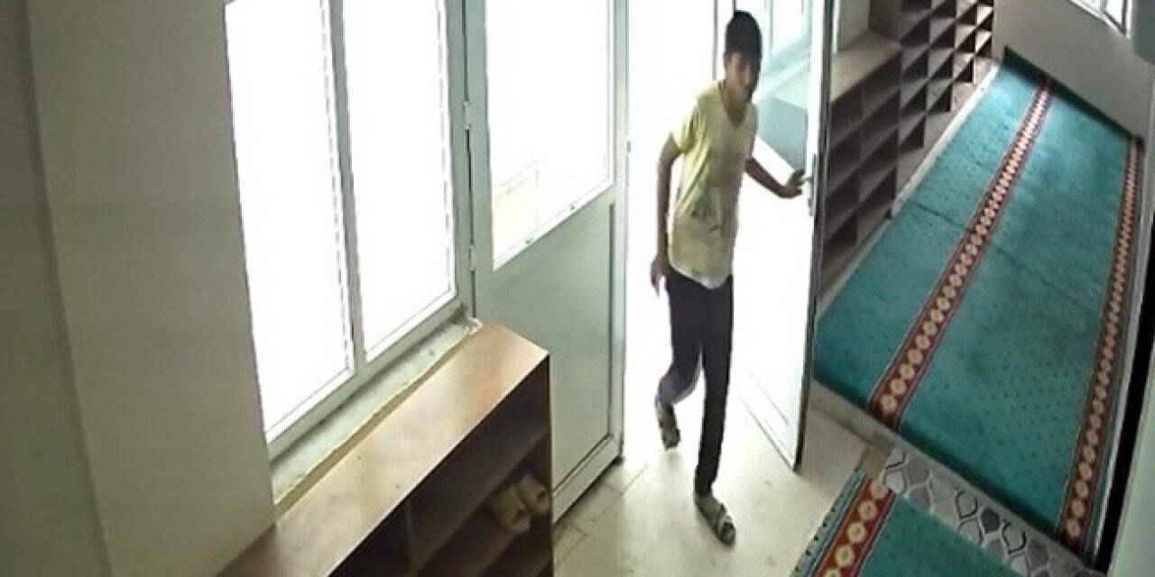 Camide hırsızlık: Klima kablolarını çaldı