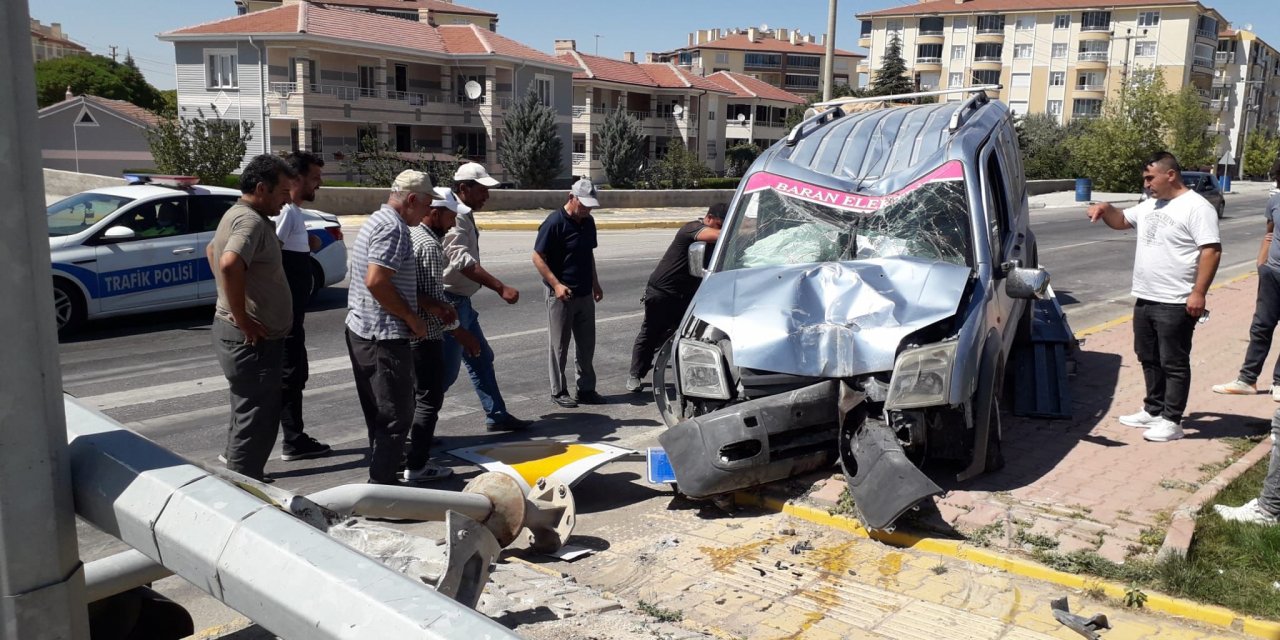 Konya'da trafik kazası: 3 yaralı
