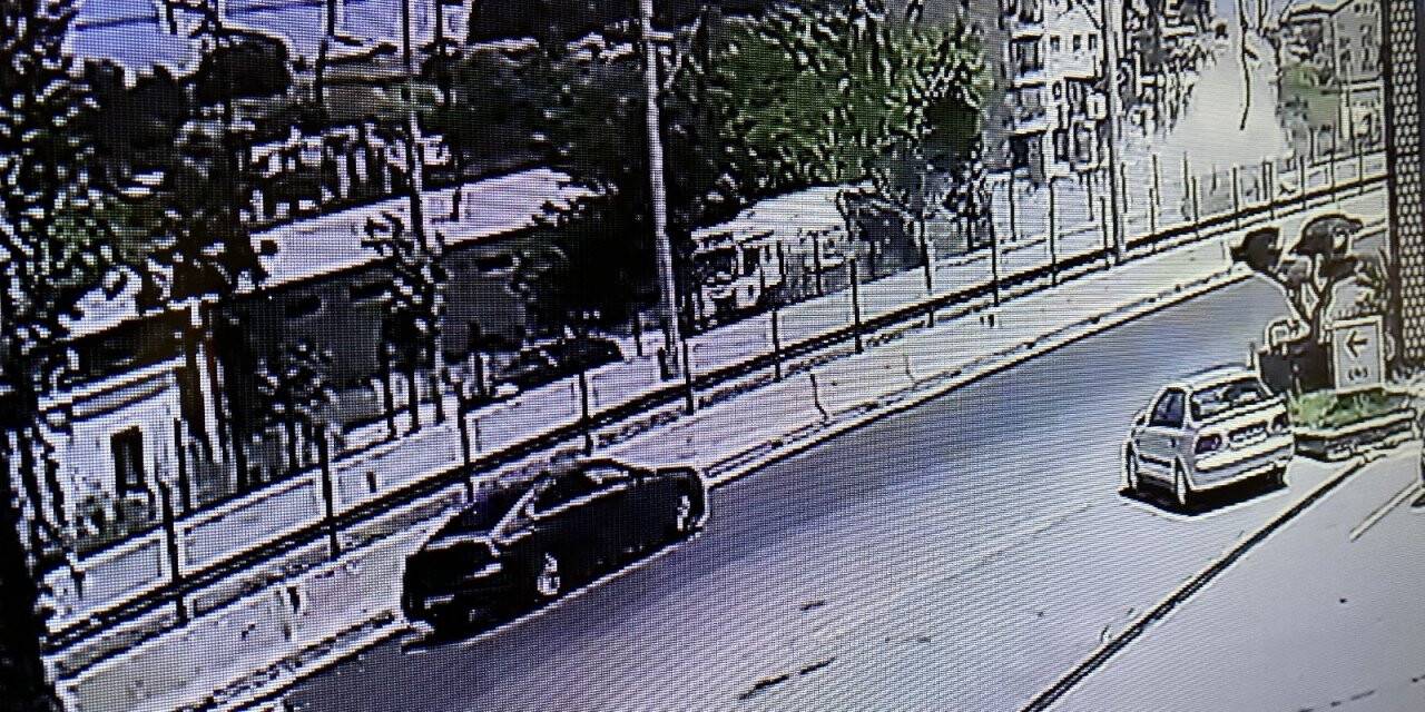 Kontrolden çıkan kamyon ortalığı savaş alanına çevirdi