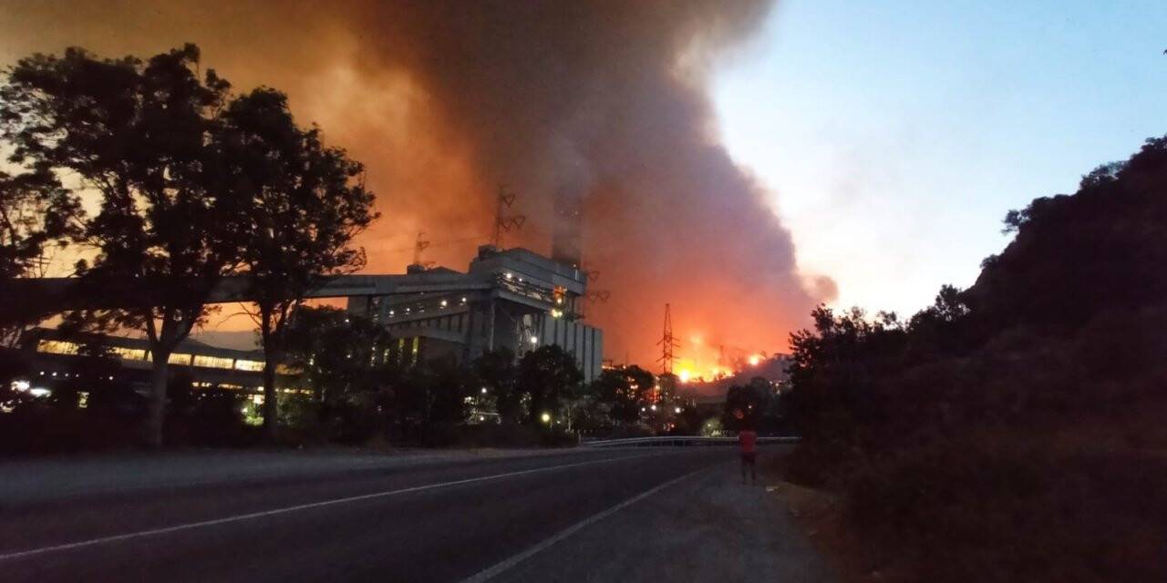 Muğla’da yangın termik santrale sıçradı, 10 mahalle tahliye edildi