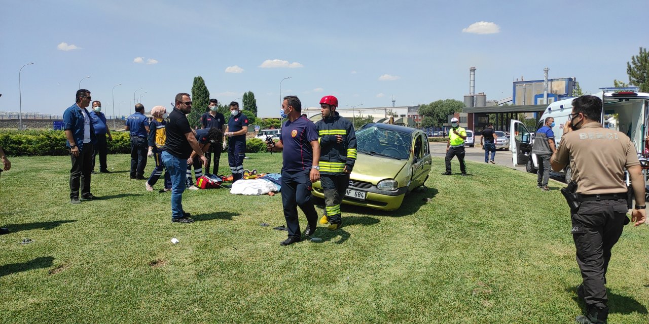 Eşini ziyarete giden kadın, kazada hayatını kaybetti