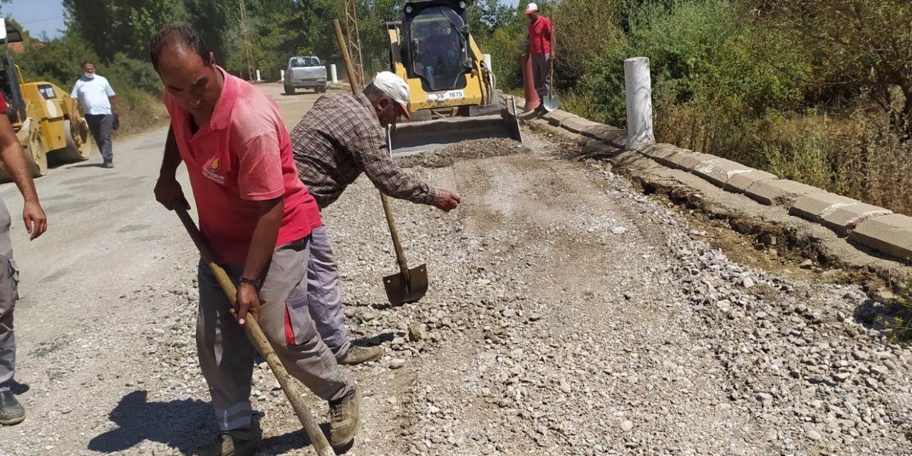 Seydişehir’de mahalle yollarının standardı yükseliyor