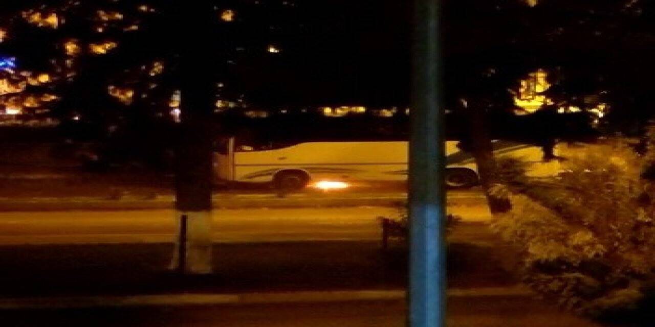 Yolcu otobüsünde korkutan yangın