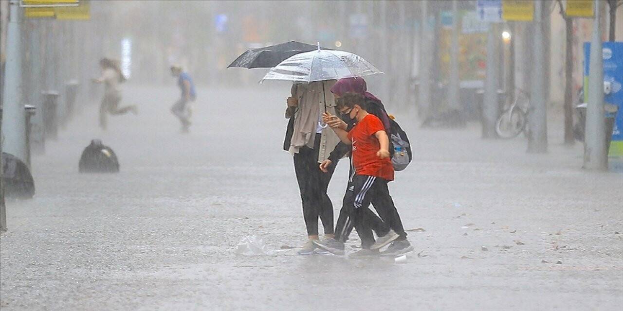 Batı Karadeniz ve Sakarya çevresi için sağanak uyarısı