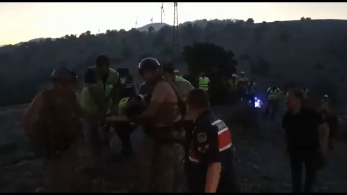 Orman görevlisi TSK'ya ait helikopterle hastaneye götürüldü