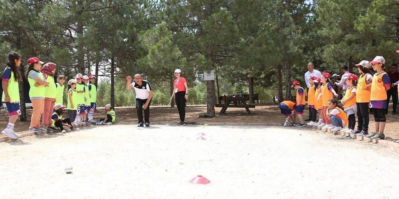 Meram’da çocuklar eğlenerek öğreniyor