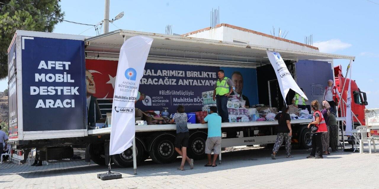 Mobil destek birimleri yangın bölgesinde