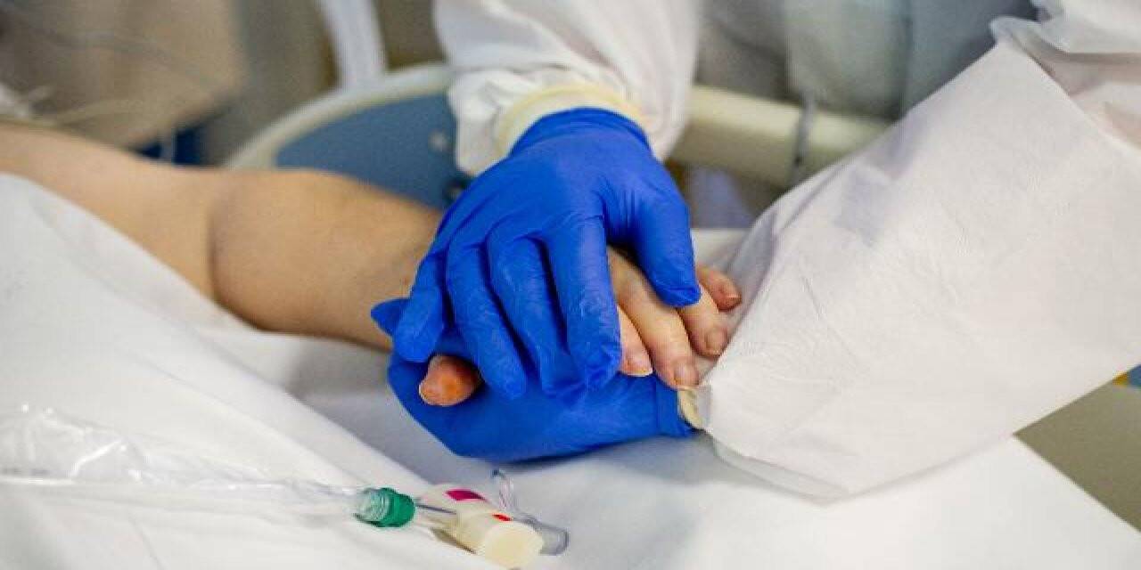 Japonya'da koronavirüs hastasını, 120 hastane kabul etmedi