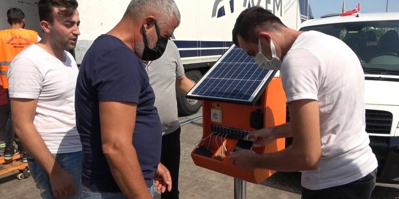 3 kardeşten, yangın bölgesine güneş ve ay enerjisi paneli