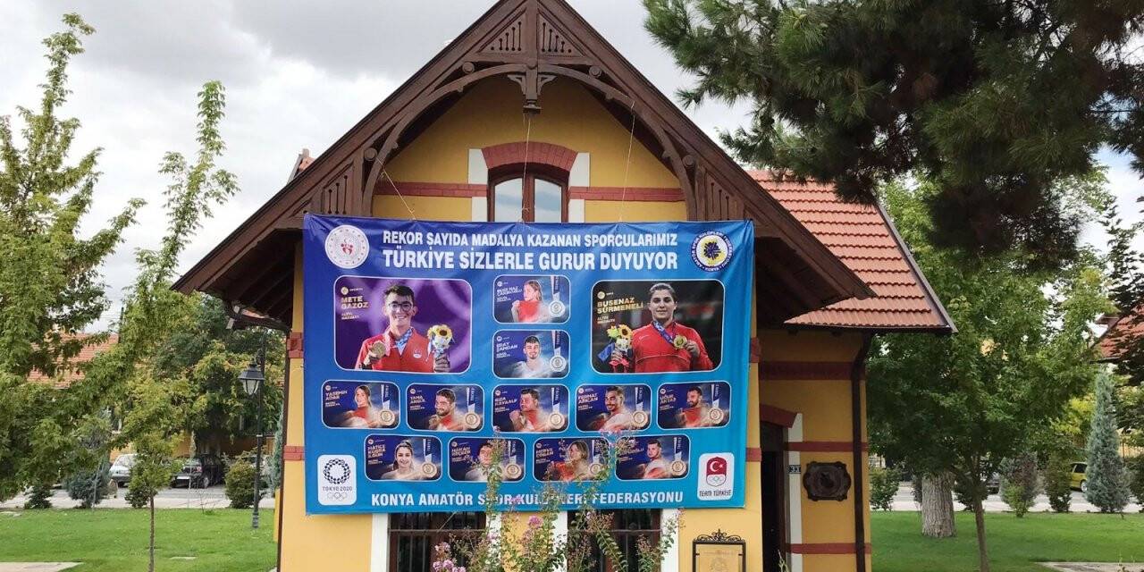 Konya ASKF'den Tokyo 2020'nin gururlarına afişli tebrik