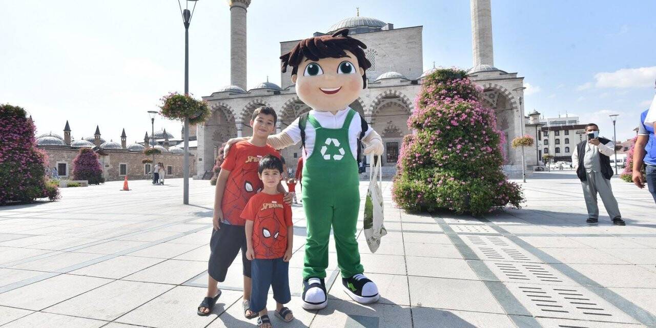 Sıfır Atık Çalışmalarının Yeni Üyesi 'Karacan' Sahaya İndi