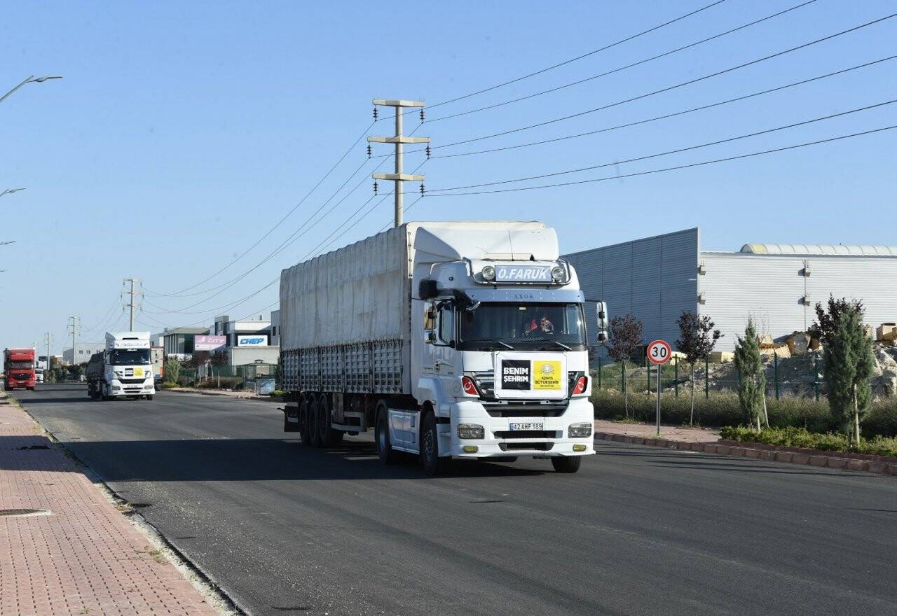 Konya Büyükşehir’den sel bölgesine gıda desteği