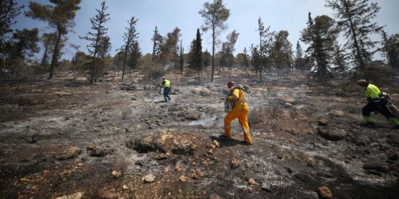 Batı Kudüs'teki yangınlar devam ediyor