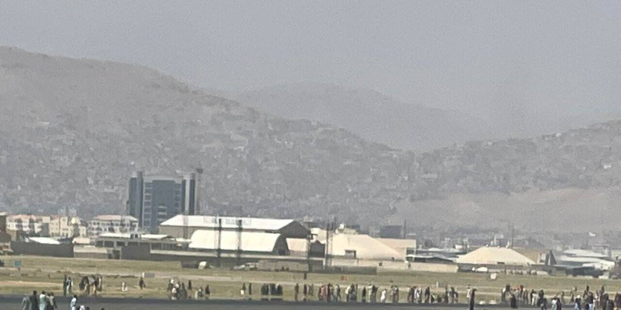 Kabil Havaalanı’ndaki kaos anları