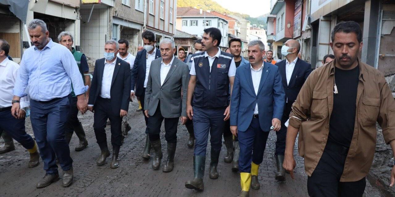 Binali Yıldırım: Bu yaralar sarılacak, yeni güzel günlere birlikte erişeceğiz
