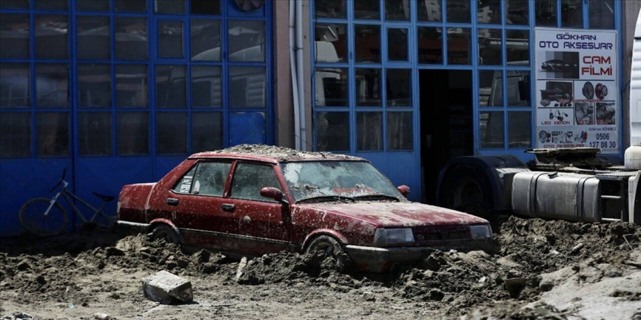 Karadeniz'deki sel felaketinde can kaybı 78'e yükseldi
