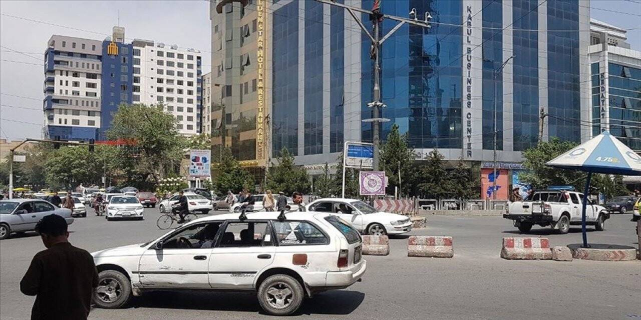 Pentagon 5 -10 bin Amerikalının halen 'Kabil yakınlarında' olduğunu tahmin ediyor