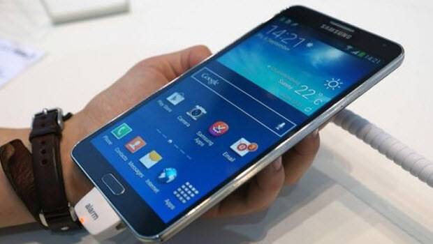 Samsung uygulamalarını kullanan yok!