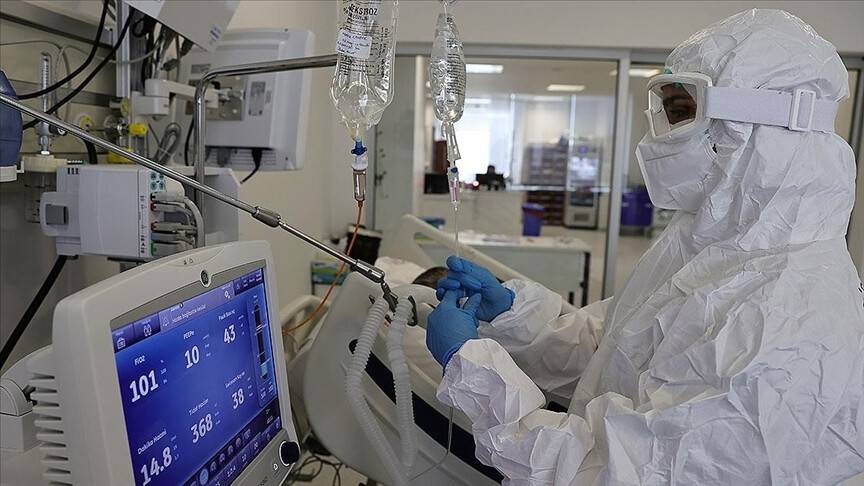 Türkiye'nin koronavirüsle mücadelesinde son 24 saatte yaşananlar