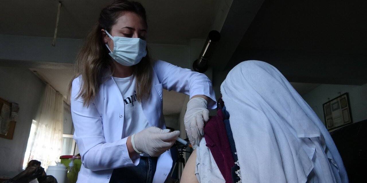 Türkiye’nin en büyük 2. ilinde aşı çalışmaları böyle yürütülüyor