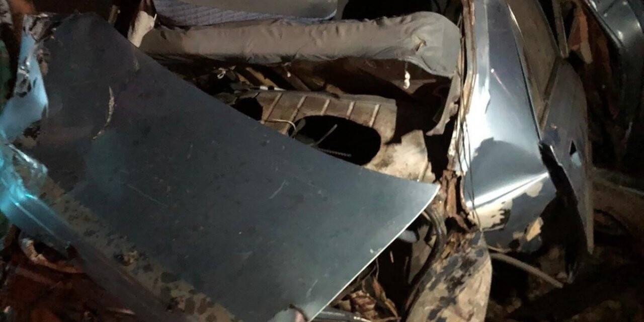 Tren otomobili biçti: anne ve oğlu hayatını kaybetti