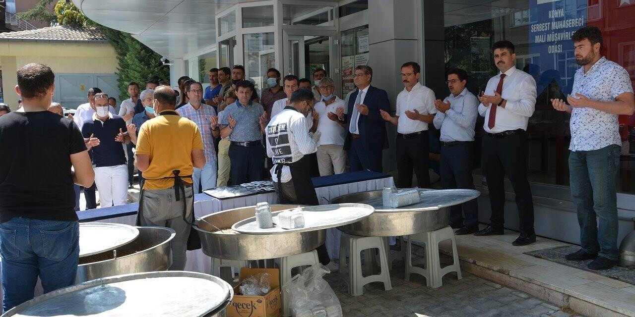 Konya SMMMO’da aşure geleneği sürüyor