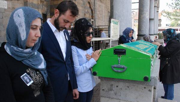 Oğlunun düğününü göremeden öldü!