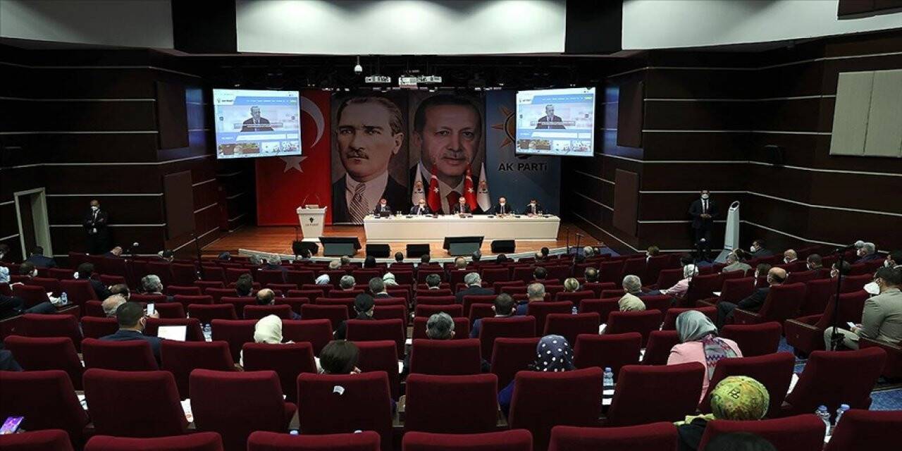 AK Parti MKYK toplandı