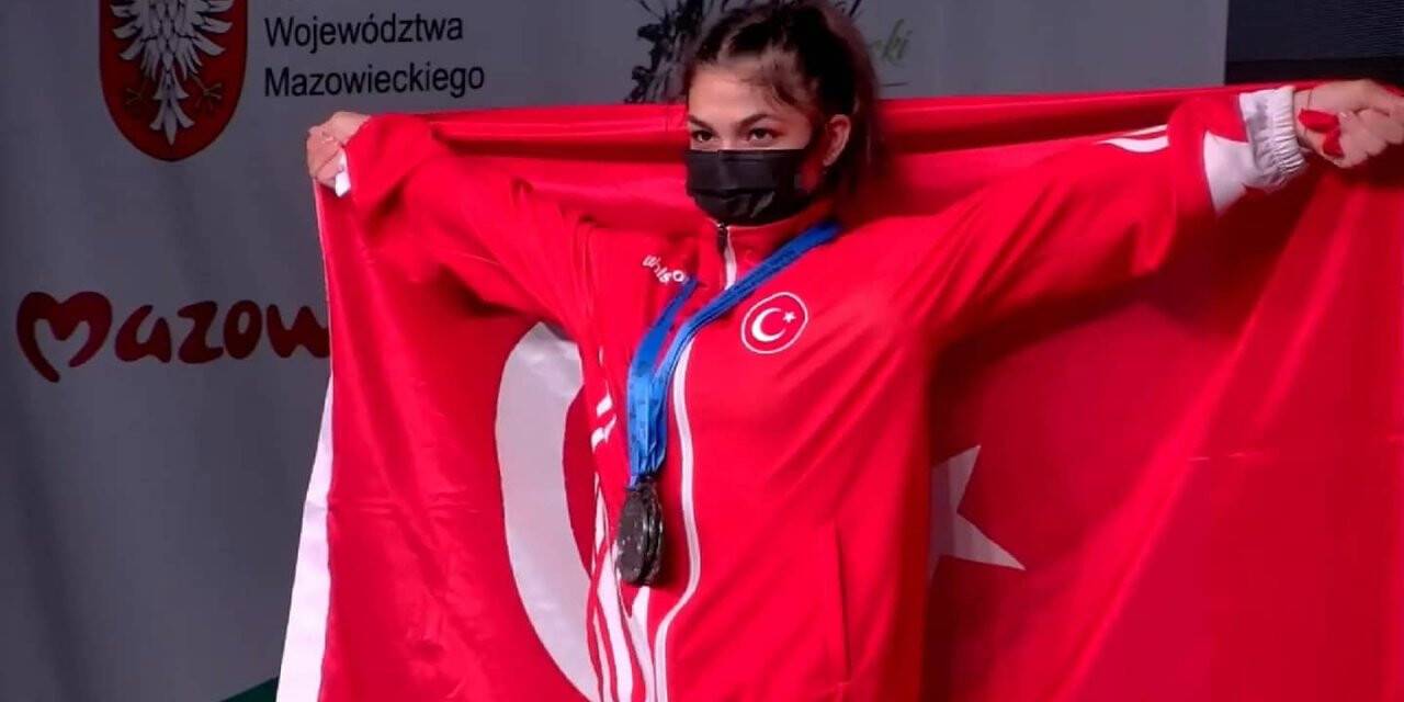 Konya Spor Lisesi'nden Avrupa Şampiyonluğuna