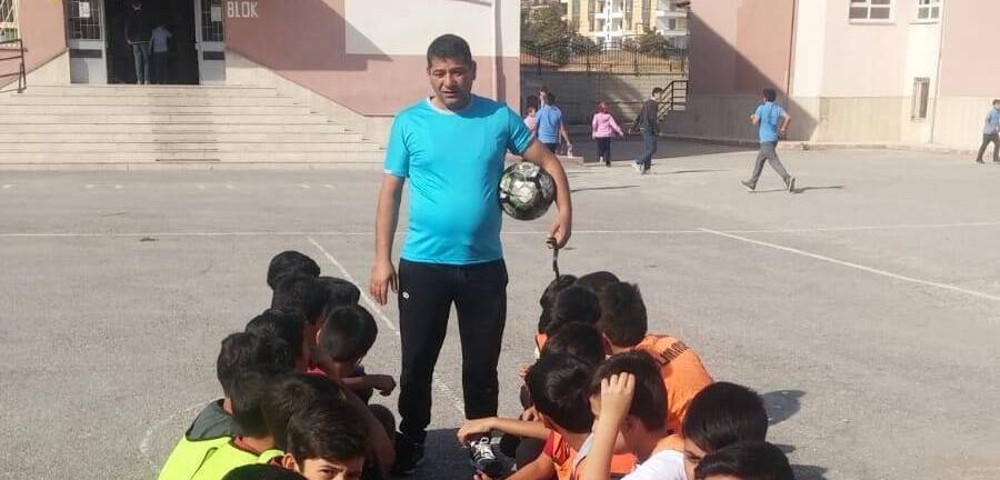 Karabağ Gençlerbirliği'nden seçmelere davet