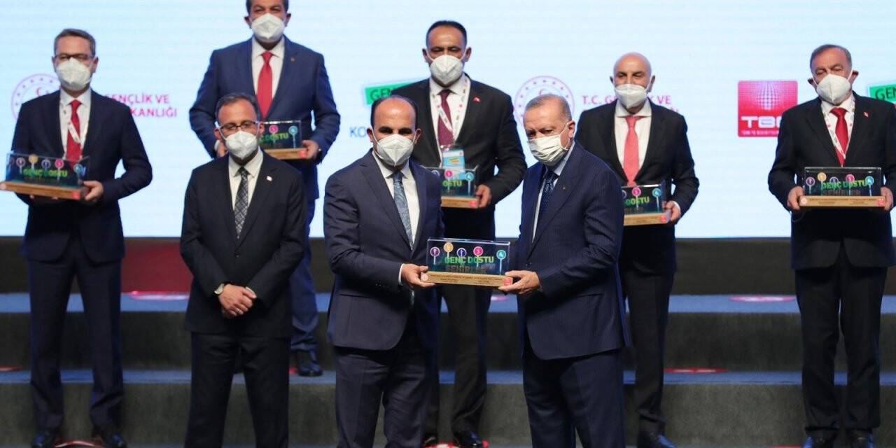 Cumhurbaşkanı Erdoğan’dan Konya Büyükşehir’e ödül