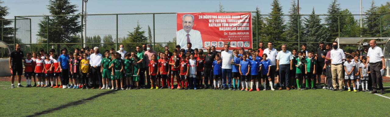 Akşehir'de Onur Günü Futbol Turnuvası düzenlendi