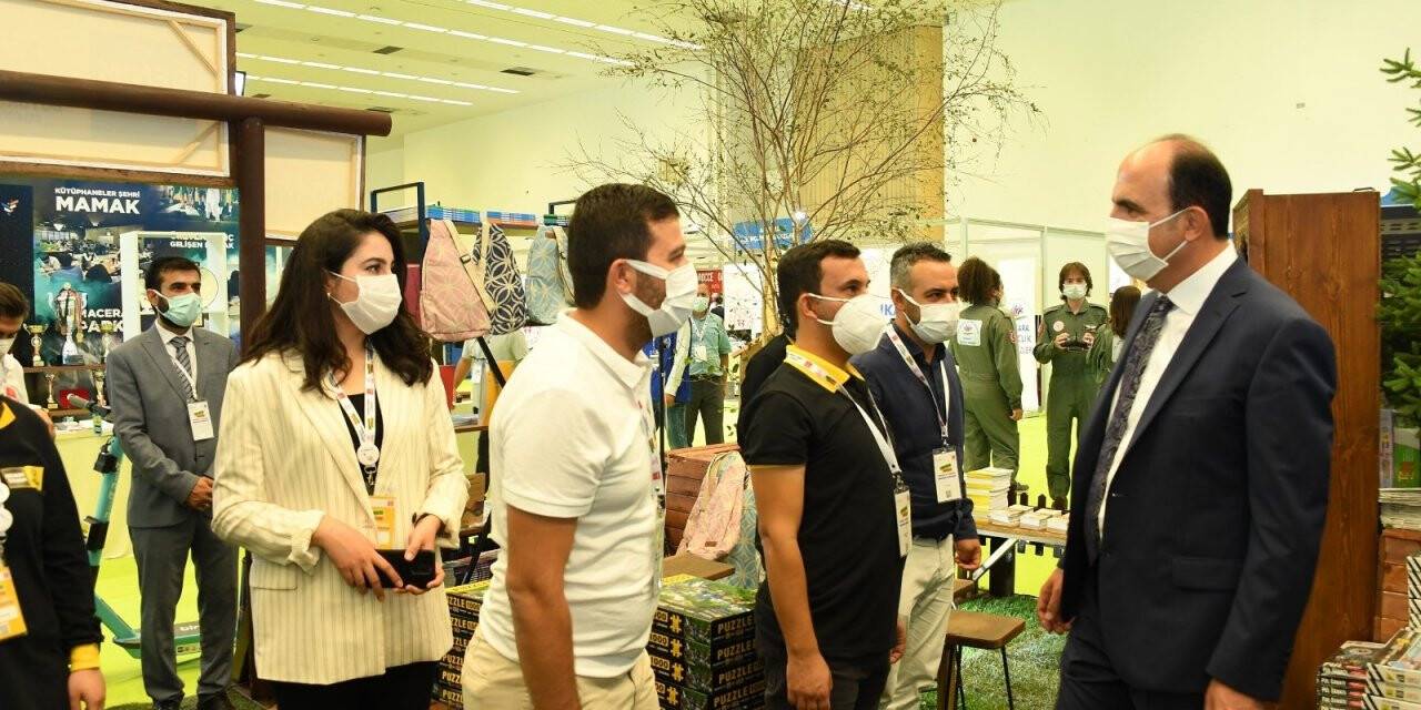 Başkan Altay: Gençlerimizin hem bugününü hem yarınını inşa etmek için çalışıyoruz