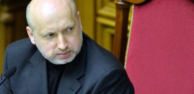 Tuçinov birlikleri denetledi