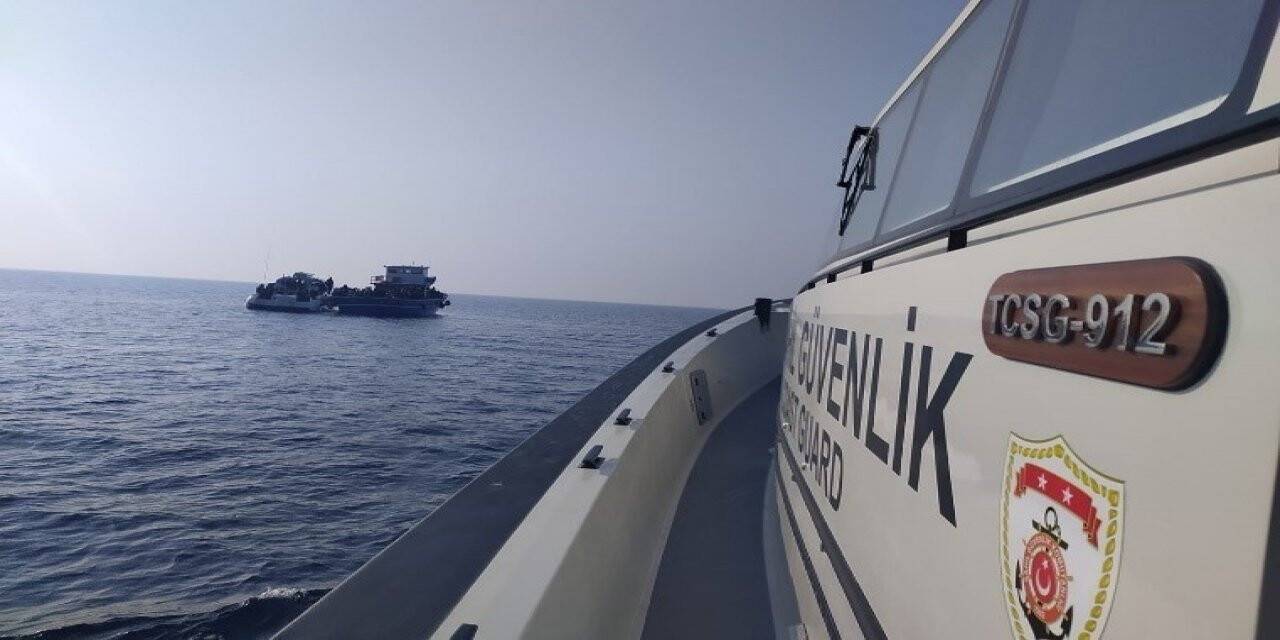 İzmir’de 191 düzensiz göçmen yakalandı, 23 düzensiz göçmen ise kurtarıldı
