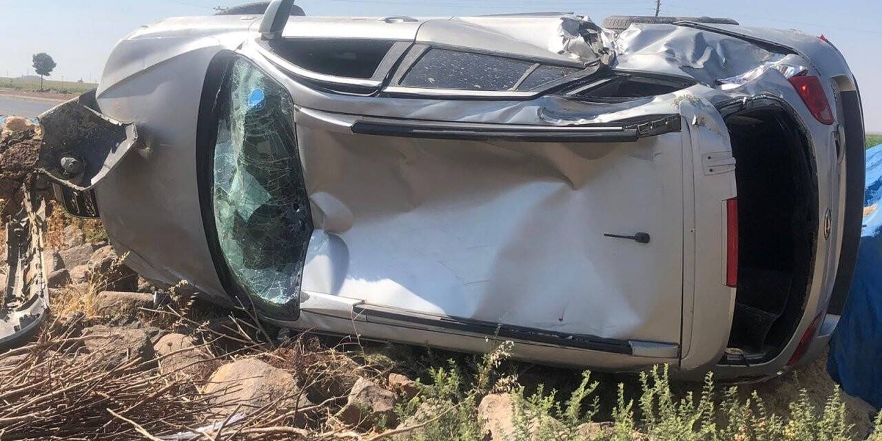 Lüks araçlar trafiğe çıkmadan hurdaya döndü