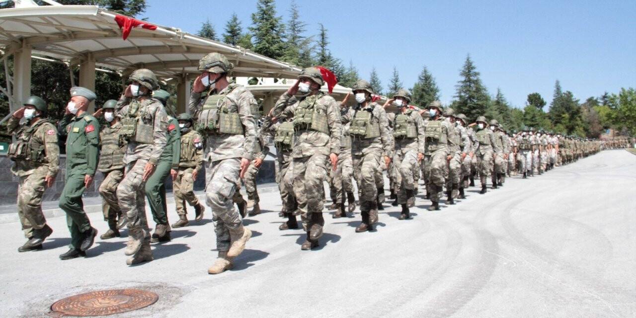 Afganistan'dan yurda dönen Mehmetçiğe karşılama töreni