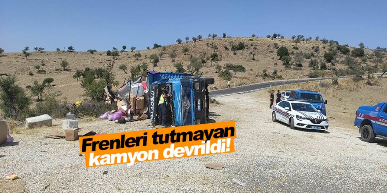 Frenleri tutmayan kamyon devrildi! 7 yaralı