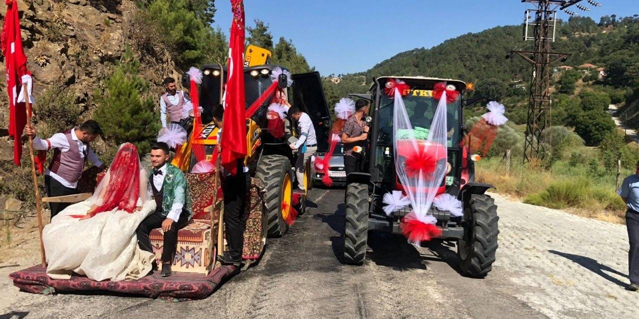 Mutluluk kepçeyle geldi