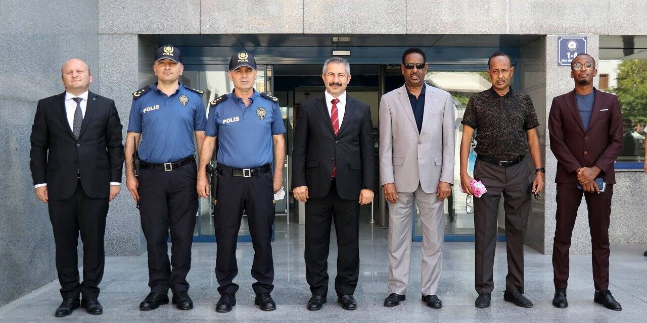 Somali Emniyet Genel Müdürü Konya'da Ziyaretlerde Bulundu