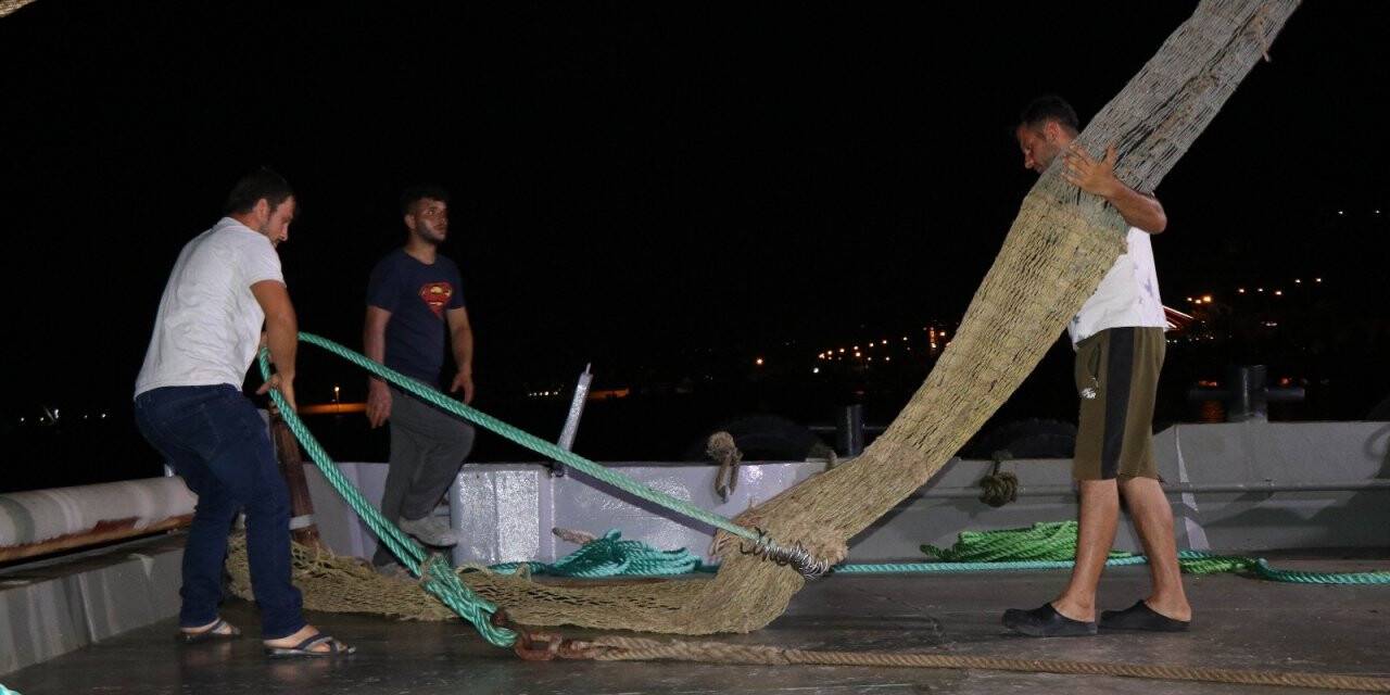 Balıkçılar dualarla denize uğurlandı