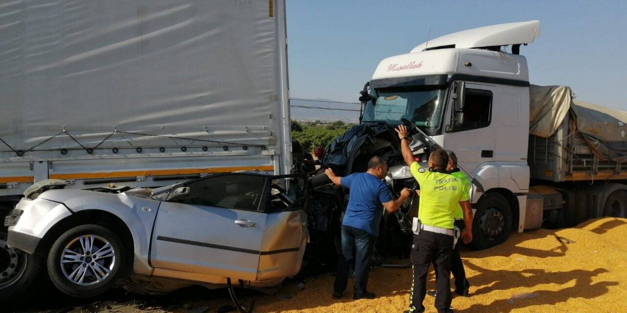 3 kişinin öldüğü katliam gibi kazada tır sürücüsü tutuklandı