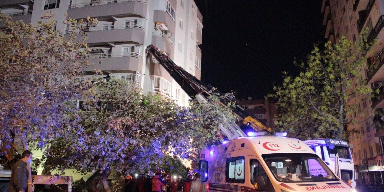 İzmir depreminde 11 kişinin öldüğü binanın sorumluları hakim karşısında