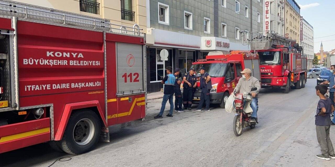 Konya'da feci olay! Asansörde sıkışan 2 işçiden biri öldü, diğeri yaralı kurtarıldı