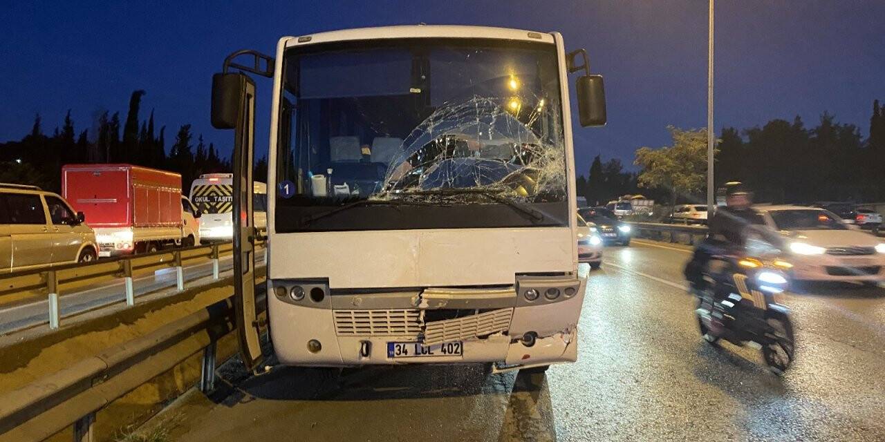 Zincirleme trafik kazası: 2 yaralı